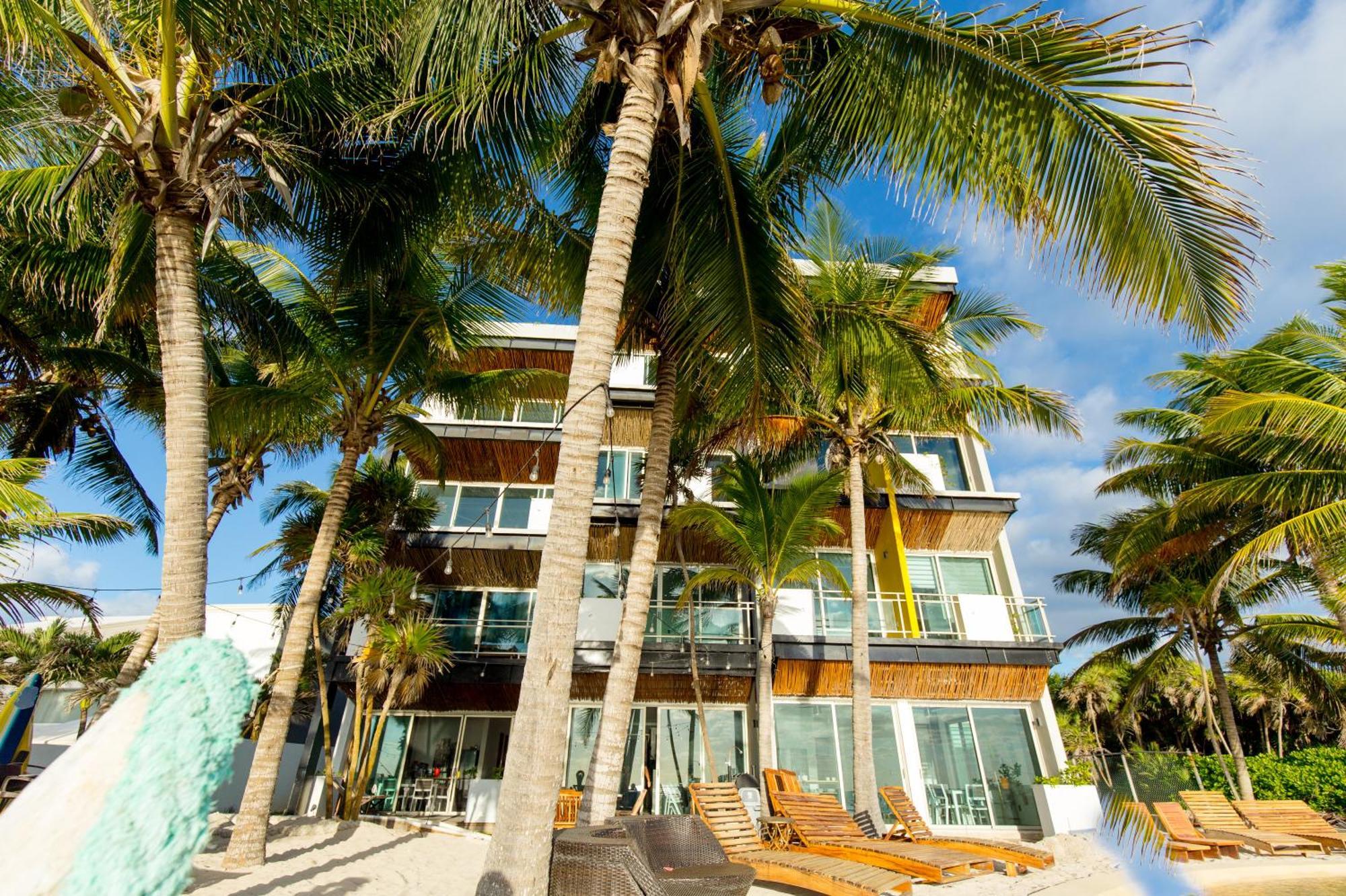 Angelina 28 Beachfront And Family Apartments - Modern And Relaxing Long Stays - 20 Min From Cancun Airport Puerto Morelos Kültér fotó